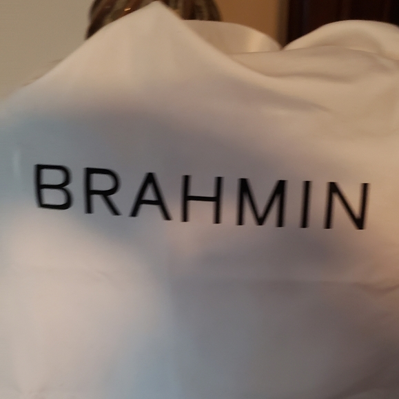 BRAND NEW (never used) BRAHMIN HANDBAG and Wallet - Picture 8 of 8